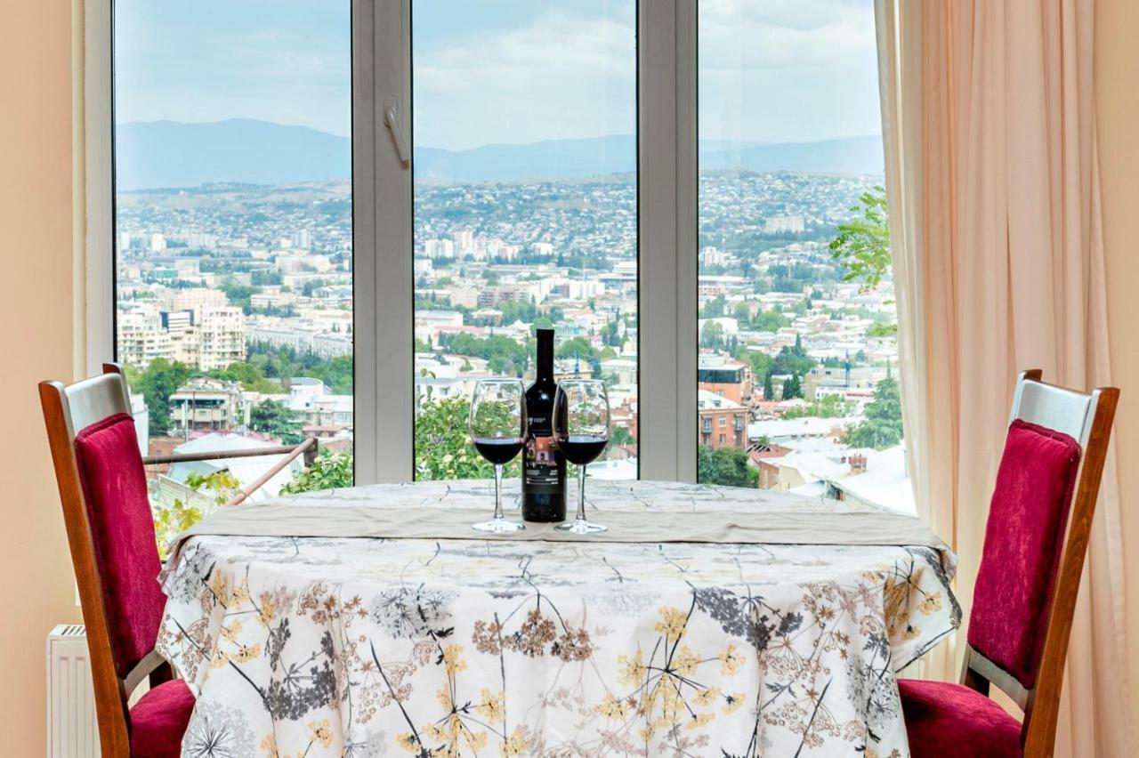 Panorama Stairway Hotel Tiflis Exterior foto